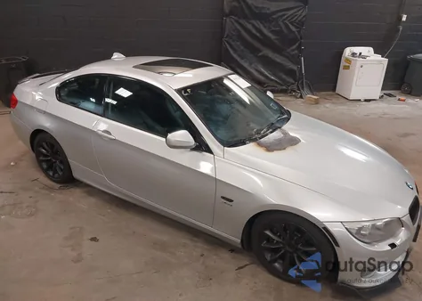 2011 BMW 335I xDrive из США, поврежденный, VIN WBAKF9C56BE261882